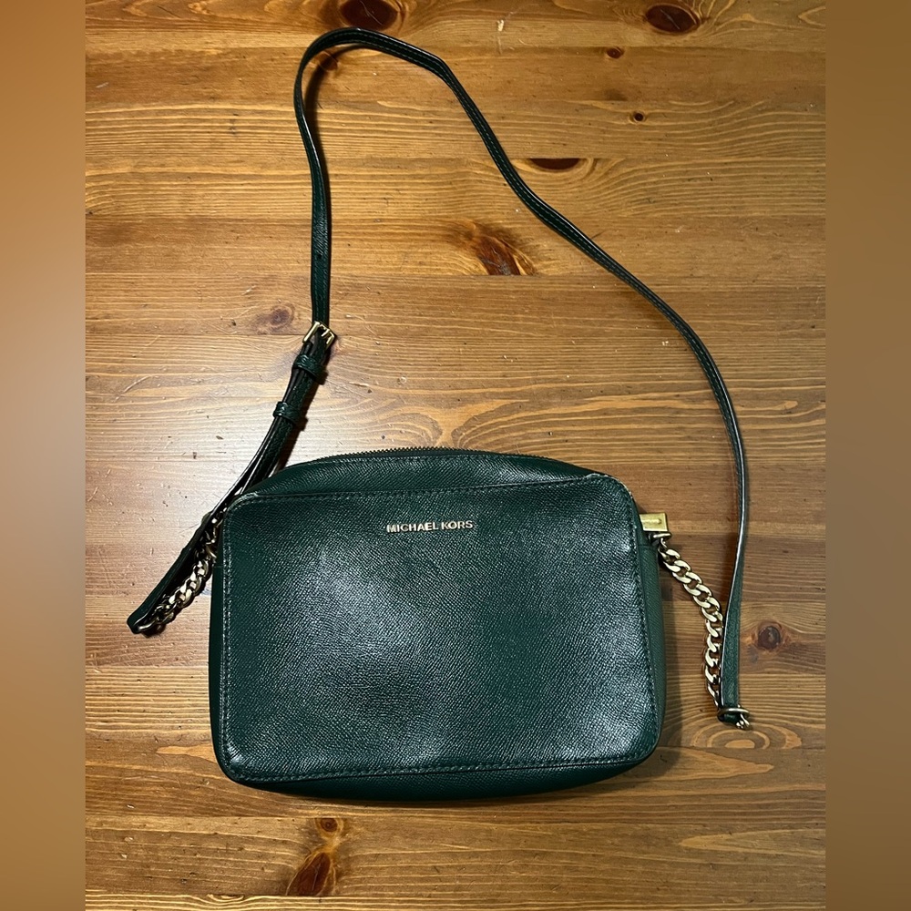 Michael kors crossbody purse with wallet